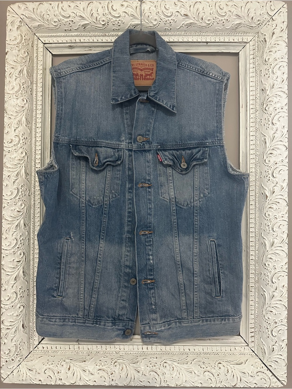 Levi's Light Blue Denim Trucker Vest. Size L